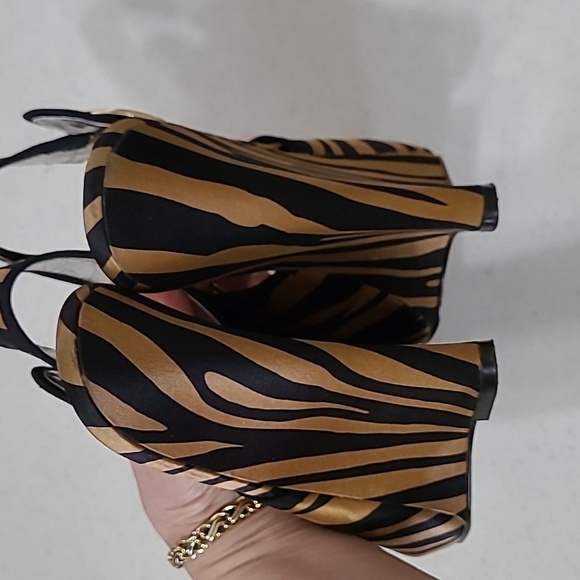 Jessica Simpson PENN opentoe animal print slingback platform wedges size 8.5 - Picture 8 of 11